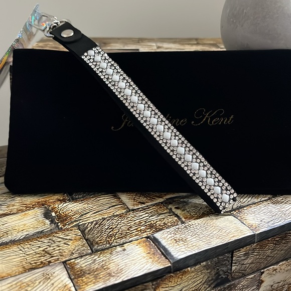 NWT JACQUELINE KENT Bling Cell Phone Wrist Strap - White Diamond - Picture 4 of 9